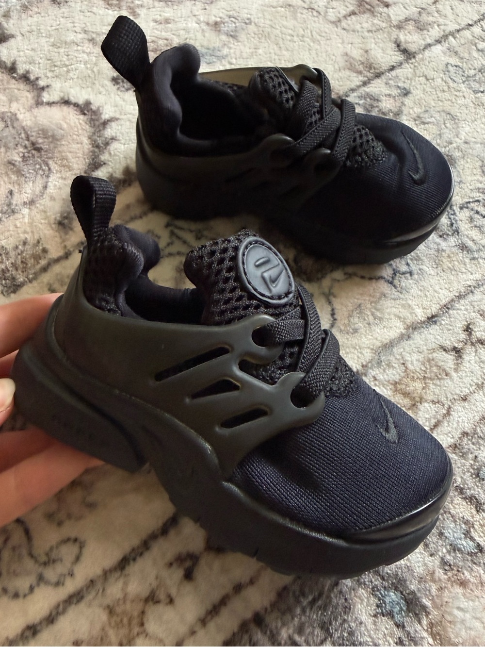 Like New Nike Presto Baby Walking Sneaker 5C Kids Toddler Shoes Triple All Black